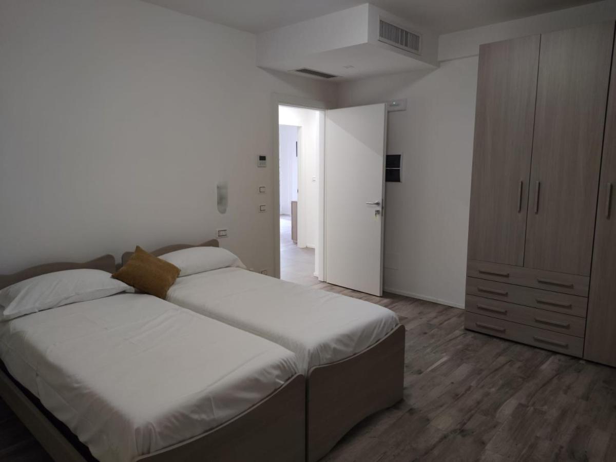 Ca Rossa Hotel Bondeno Kültér fotó